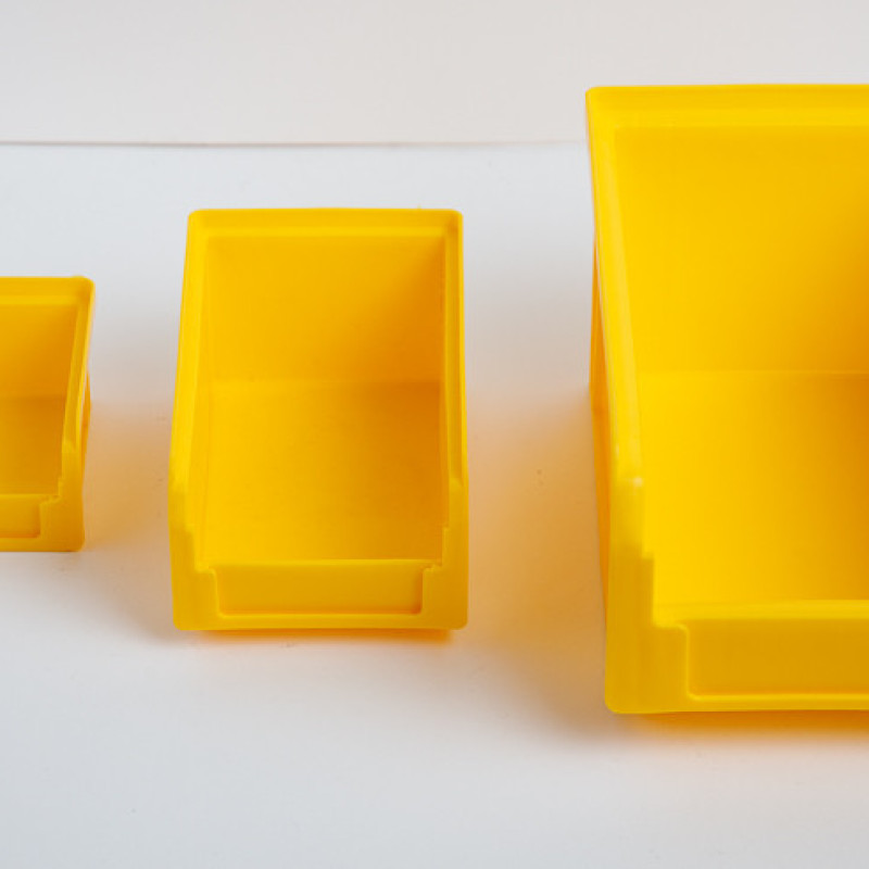 Ящик-контейнер 701 ПРЕМІУМ 230х145х125 мм жовтий для зберігання деталей