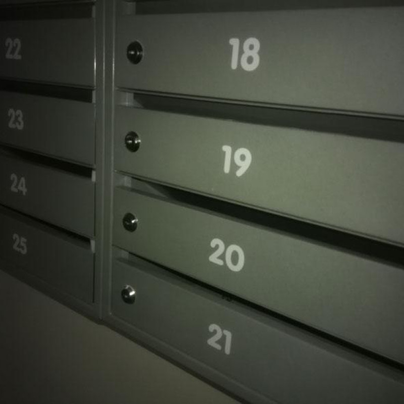Наклейки для нумерації поштових скриньок (виключно для замовлень зі скриньками)