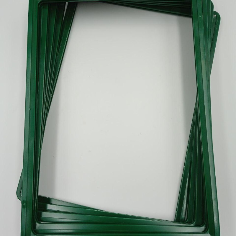 Рамка А4 пластикова Зелений