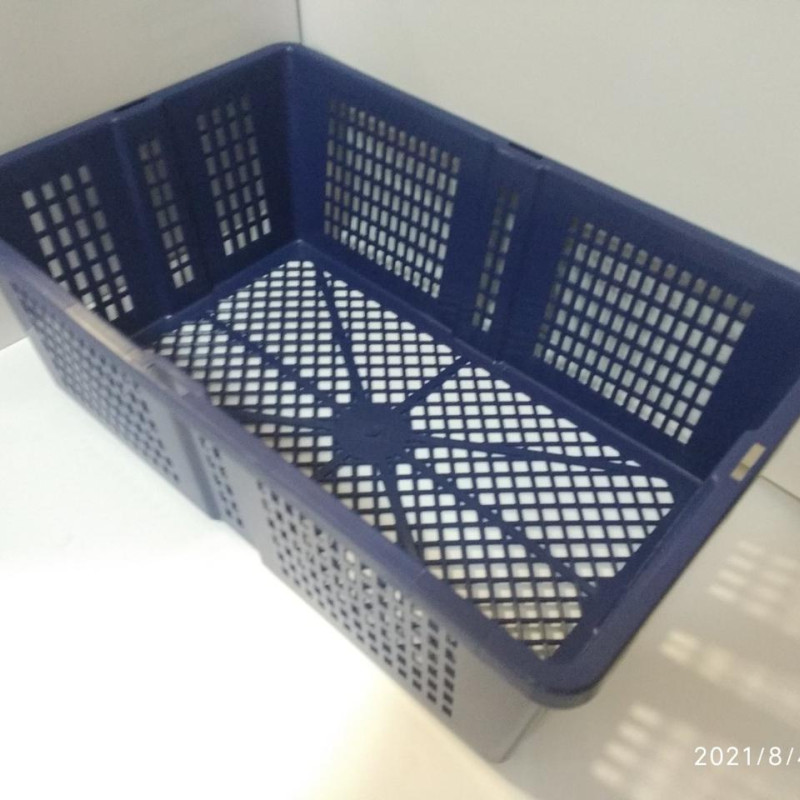 Ящик пластиковий перфорований 350х235х130 синій