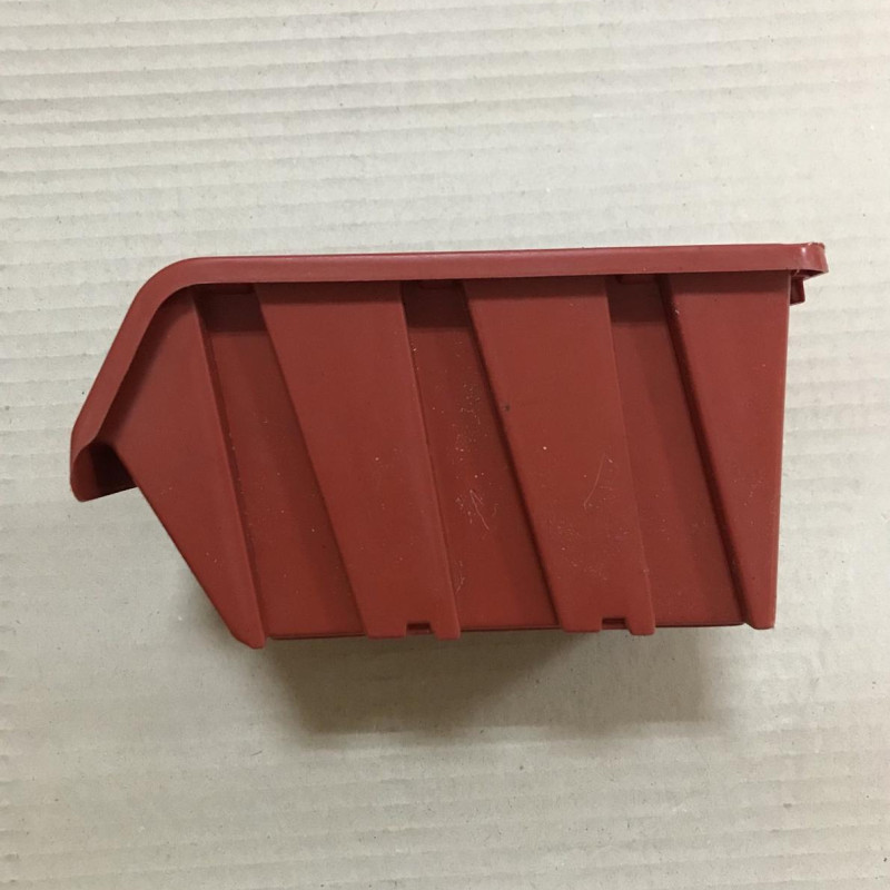 Ящик контейнер 160х100х85 мм 702 АЛЬТЕРНАТИВА  для зберігання метизів Червоний