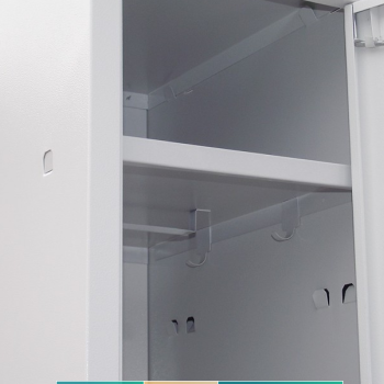 Шафа гардеробна на три секції 1800х900х500 мм (без пдв)