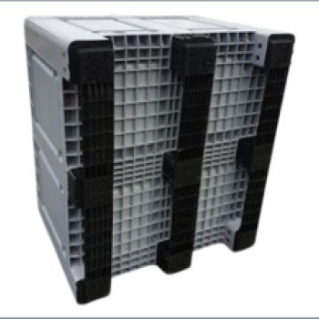 Контейнер Champion на полоззях пластиковий 1200х1000х790 мм