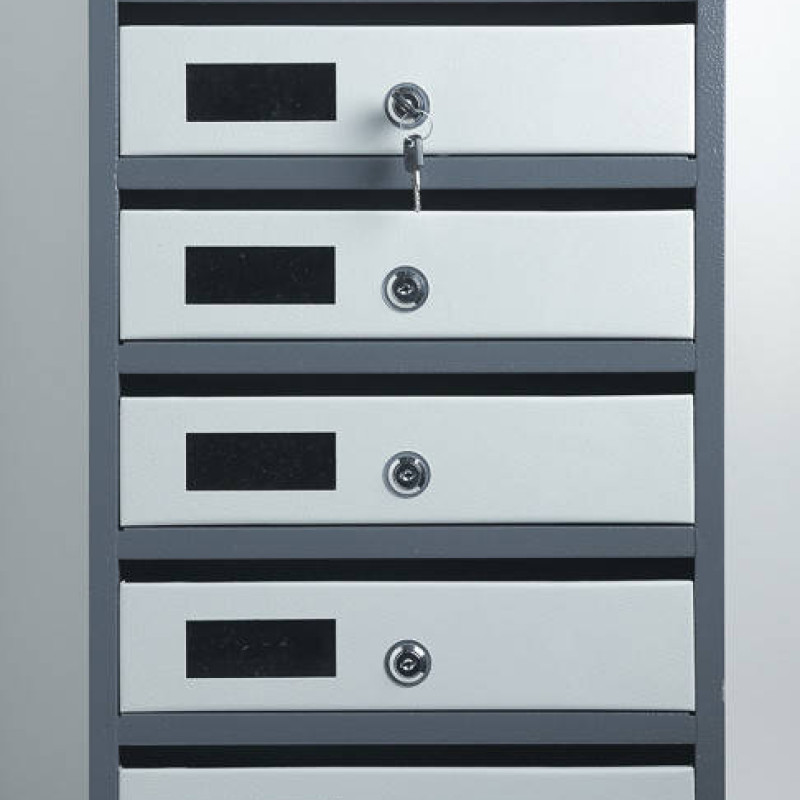 Скринька поштова на 5 квартир із задньою стінкою