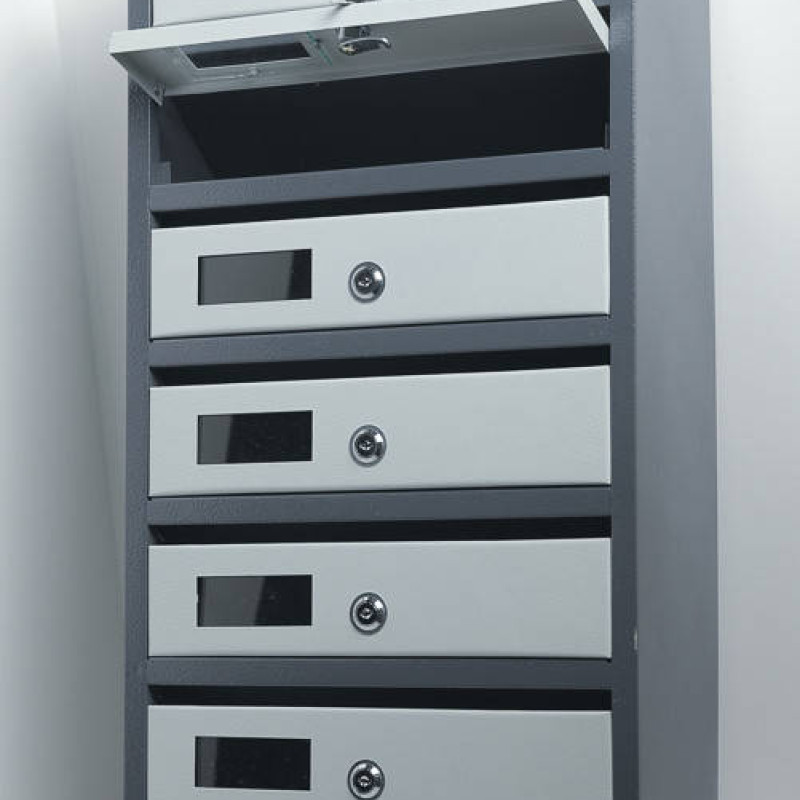 Скринька поштова на 5 квартир із задньою стінкою