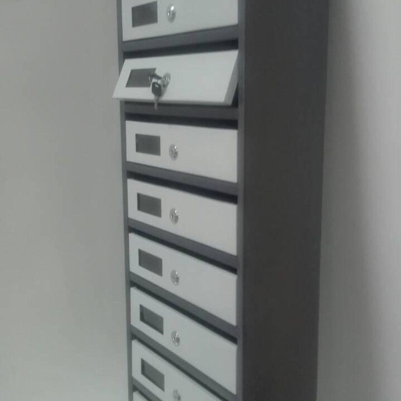 Поштова скринька на 9 квартир із задньою стінкою