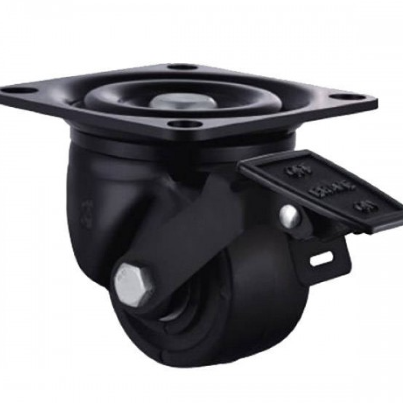 Колесо 50 мм з поліаміду у поворотному кронштейні "hard" з майданчиком із гальмом